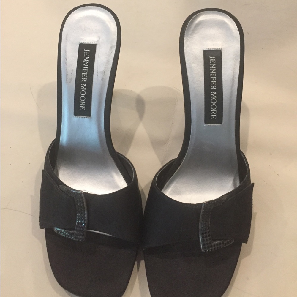 Jennifer Moore black satin sandal. Size 8M